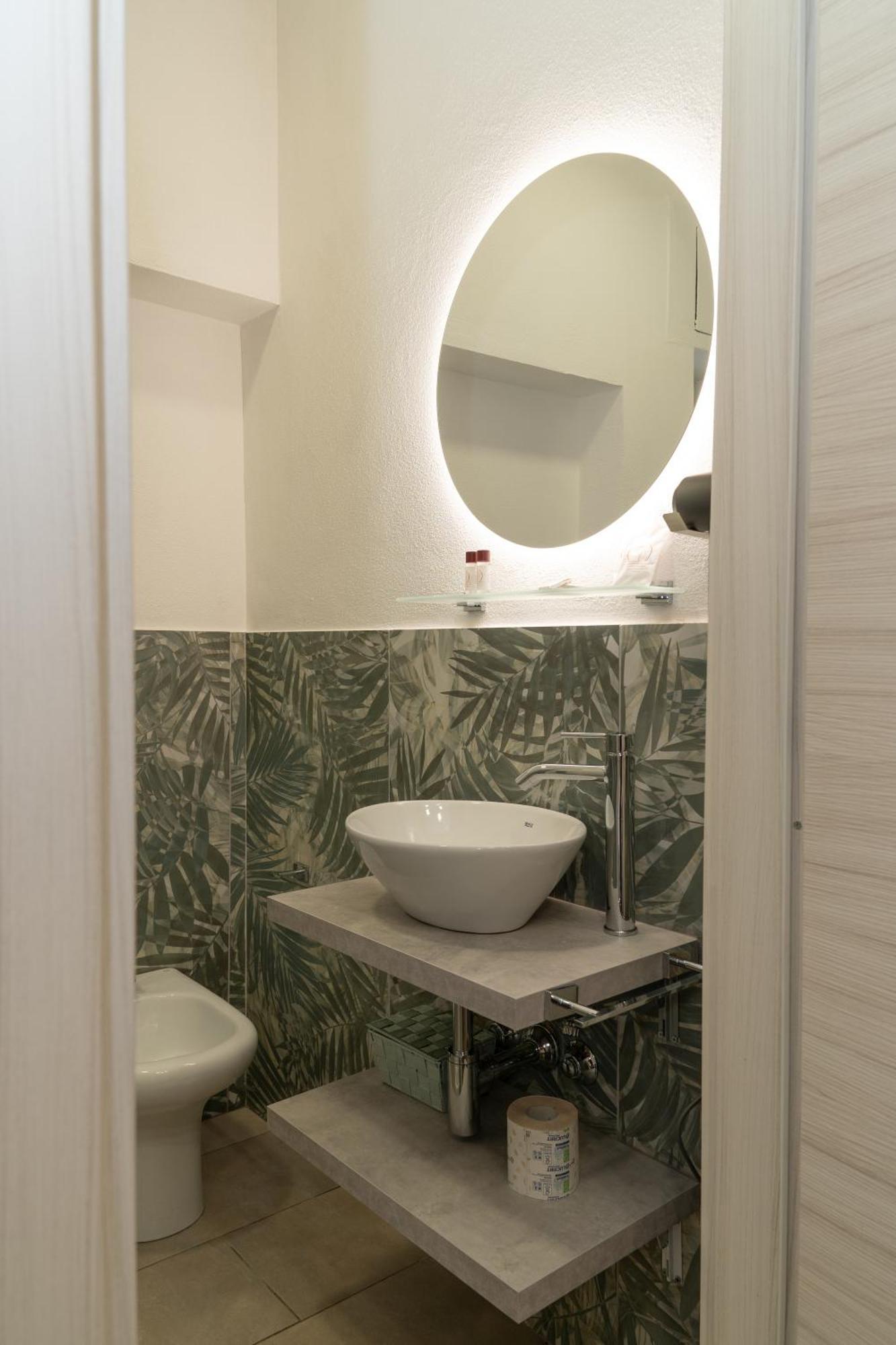 The Sun Hotel Boutique Napoli Экстерьер фото