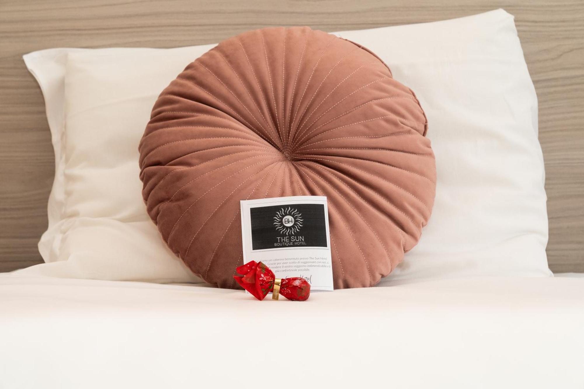 The Sun Hotel Boutique Napoli Экстерьер фото