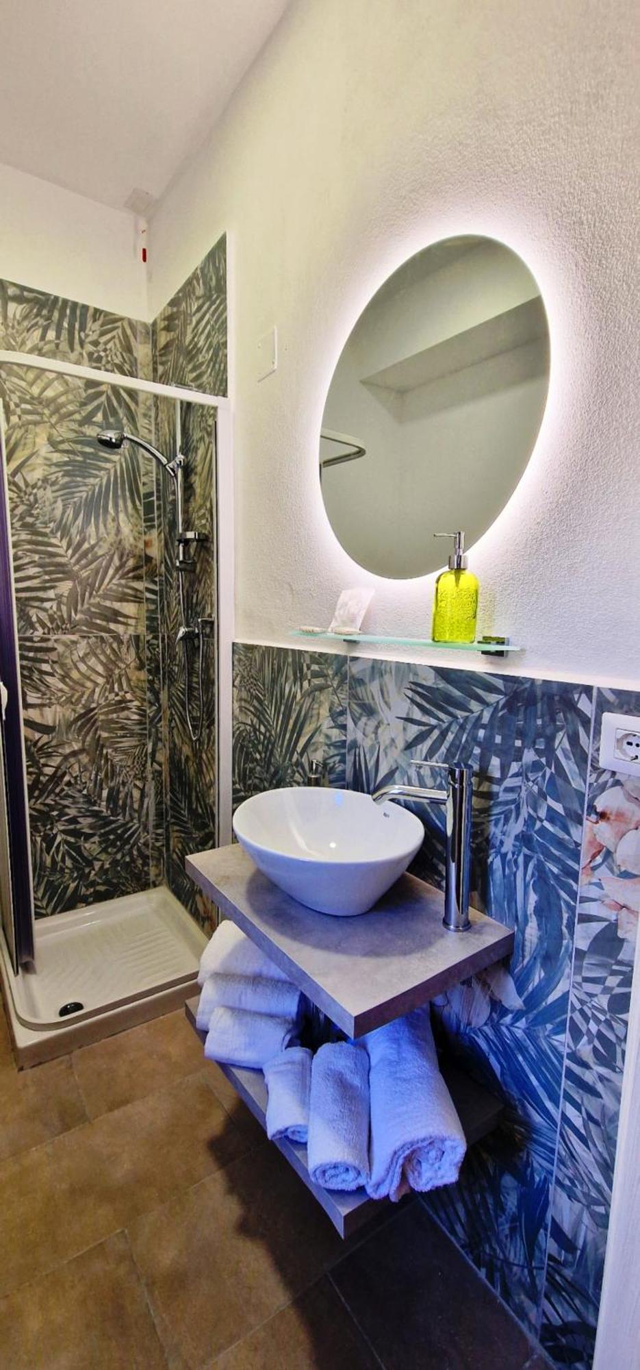 The Sun Hotel Boutique Napoli Экстерьер фото